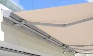 fold-arm-awning-1_1512x